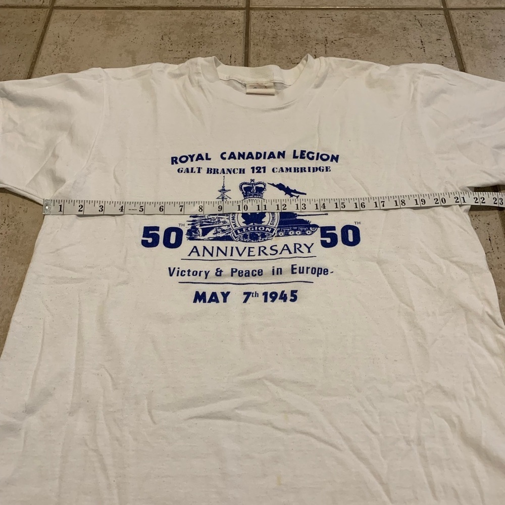 VINTAGE Royal Canadian Legion 50th Anniversary VE Day T-Shirt Large - Picture 5 of 8